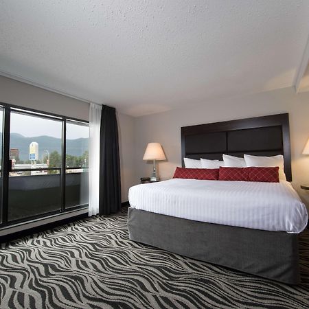 Best Western Plus Omaha Airport Inn Carter Lake Ngoại thất bức ảnh